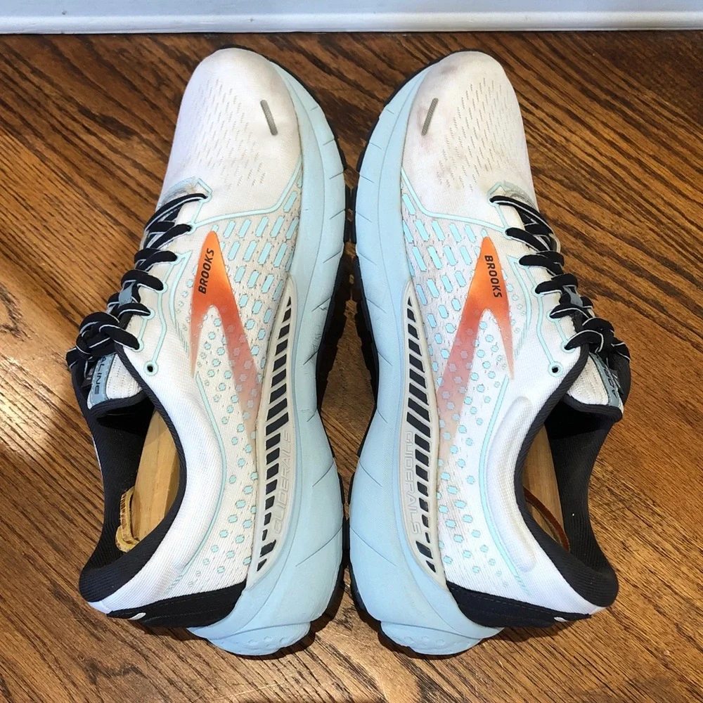 BROOKS Women's Adrenaline GTS 21 Size 11
